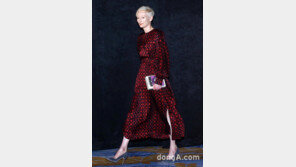 [동아포토]틸다 스윈튼 ‘강렬한 등장’