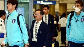 이용수 기술위원장 “슈틸리케 거취 집중토론…변화 필요”