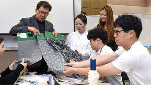 “무역 전쟁 바로 투입할 戰士 키워라”