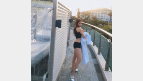 “이 몸매, 실화냐?”…‘티아라’ 효민, 육감적 S라인