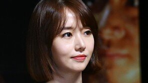 [동아포토]이정현 ‘원조 인형의 여전한 미모’