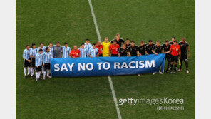 [콤팩트뉴스] 외신들 “FIFA, 인종차별금지정책 도입”