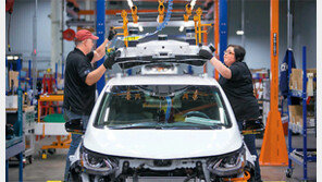 GM자율주행전기차 ‘볼트EV’ 생산