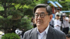 안경환 “‘몰래 혼인신고’ 변명 여지없어, 아내도 알아…아들 탄원서, 절차 따라”