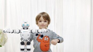 스마트로봇이 일상으로… ‘알파1 프로’, ‘지무 로봇’ 등 출시