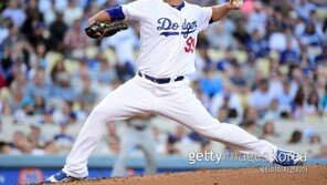 ‘푸른 피의 한일전’ 류현진 vs 마에다, 선발경쟁 승자는?