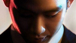 김수현X설리 ‘리얼’, 청소년관람불가 판정…“성행위·전신노출 장면 때문”