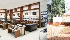 금강제화 논현점 오픈 ‘최고급 수제화 다있네’