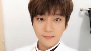 ‘뮤직뱅크’ 황치열, GD 꺾고 1위 “10년 만에, 무대섰다…감동적”