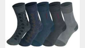 [스마트 컨슈머]두 겹으로 특수편직한 이중바닥… 땀 흡수 잘되네 