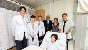 이대목동병원, 우즈벡 소년에게 희망을 선물하다