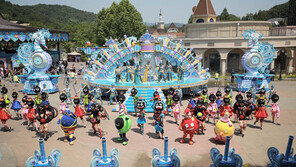 81일간의 워터 축제… 물폭탄 펑펑! 재미폭탄 팡팡!