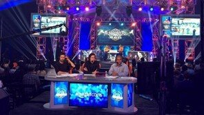 '서머너즈 워' 북미 토너먼트 성황리 개최..'글로벌 모바일 e스포츠' 진면목 확인