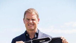 [콤팩트뉴스] 크리스털 팰리스 새 감독에 프랑크 데 부어 外