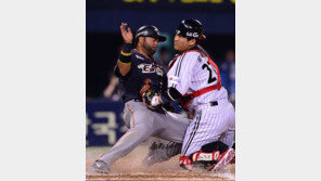 [베이스볼 브레이크] 홈 충돌 방지법 2년이 낳은 新 포수훈련법