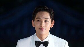 임시완 군 입대, 네티즌 “까방권 획득”, “깨시민 척 하는 누구랑 비교된다”