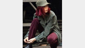 “오늘이 그 날”…릴리 콜린스, ‘옥자’ 개봉일 맞춰 셀프 홍보