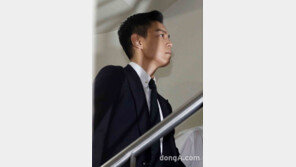 [동아포토]빅뱅 탑, 첫 공판.. 얼굴에 드리운 그림자