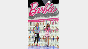 광명동굴서 ‘바비인형전’ 열려