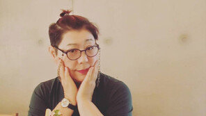 [해시태그 컷] ‘사과머리’ 양희은, 걸그룹 포즈