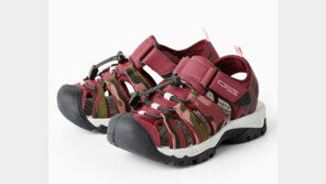 센터폴, 아쿠아 슈즈 출시