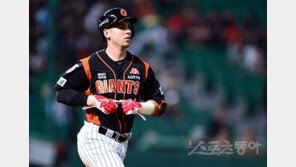 “상반기도 가능” 번즈, 롯데에 상승 동력 더한다