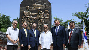 ‘고려인 강제이주 80주년 기념비’ 우즈베크에 건립