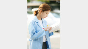 ‘하백의 신부’ 신세경, 대본 보며 열일중…너덜너덜한 대본 ‘눈길’