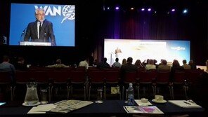 “신문 산업의 미래, 광고 수익 아니라 디지털뉴스 ○○에 달렸다”