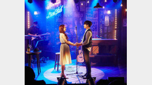 첫 사랑의 추억, 맑은 수채화처럼 풀어내