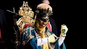 MC햄버거, ‘복면가왕’ 첫 방어전…MC햄버거 정체는 김조한?