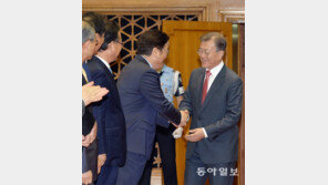 추경 1년만에 또 파행… 공수만 바뀐 여야 ‘도돌이표 정치’