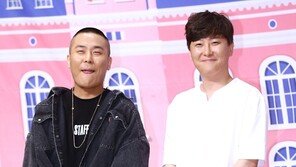 [동아포토]블랙아이드필승 ‘아이돌학교 선생님으로 변신’