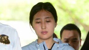 이재용 재판에 출석한 정유라 “삼성 사준 말 내것처럼 타면 된다고 들었다”