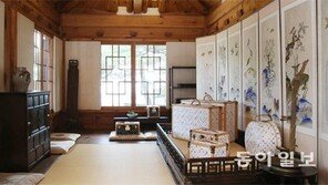 [단독] 오동나무 책장과 트렁크… 묘하게 닮았네