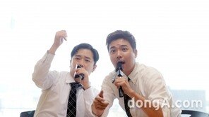 [동아포토]투게더 브라더스 ‘이 무대는 중계모드’