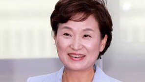 김현미 장관, 첫 도시재생 현장으로 천안 원도심 찾아