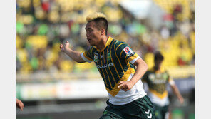 머리부터 발끝까지…전북이 만든 최종병기 김신욱