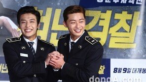 [화보]‘청년경찰’ 박서준-강하늘, 이 제복핏을 만끽하라!