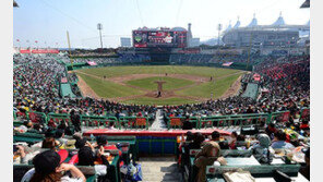 [베이스볼 브레이크] 홈런공장에서 누가 웃고 울었나