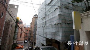 고시생 자리에 넥타이족-취준생