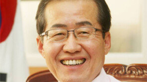 홍준표 “오늘 청와대 회동 부적절…청주 수해현장 봉사활동 간다”