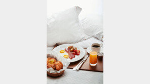 [Q매거진]올여름 휴가도 산? 바다?… 나는 도심에서 즐긴다! 