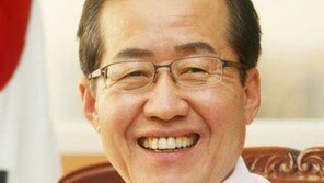 홍준표, 21일 예능 ‘냄비받침’ 녹화 완료…“장화 논란, 속내 밝혀”