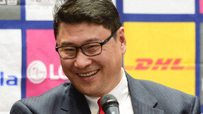 점점 해볼 만하다, 백지선의 평창 ‘퍽 싸움’