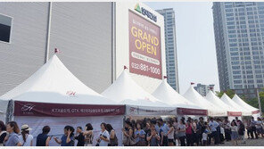 폭염보다 뜨거운 열기… ‘힐스테이트 송도 더테라스’에 인파 몰려