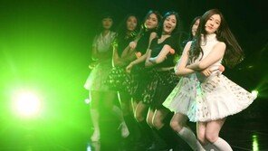 [동아포토]피오피 데뷔 첫 무대 ‘그린라이트’