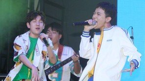 [동아포토]더이스트라이트 이은성, 카리스마 넘치는 보컬