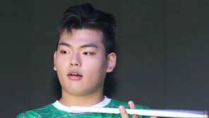 [동아포토]더 이스트라이트 이석철, 빛나는 드러머