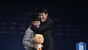 [최현길의 스포츠에세이] 유소년축구에서 길을 찾는 차범근의 집념